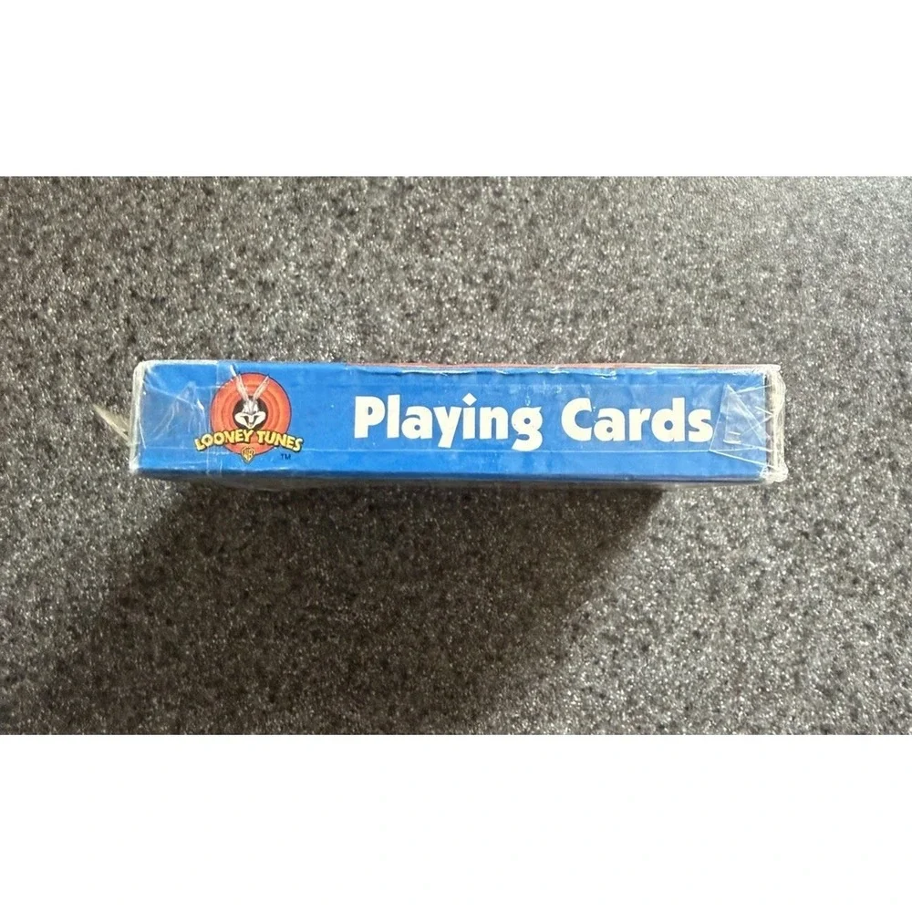 Vintage 1997 Looney Tunes Playing Cards  Road Runner & Wile E. Coyote SEALED